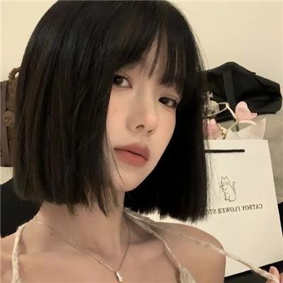 雷莉的蠢事